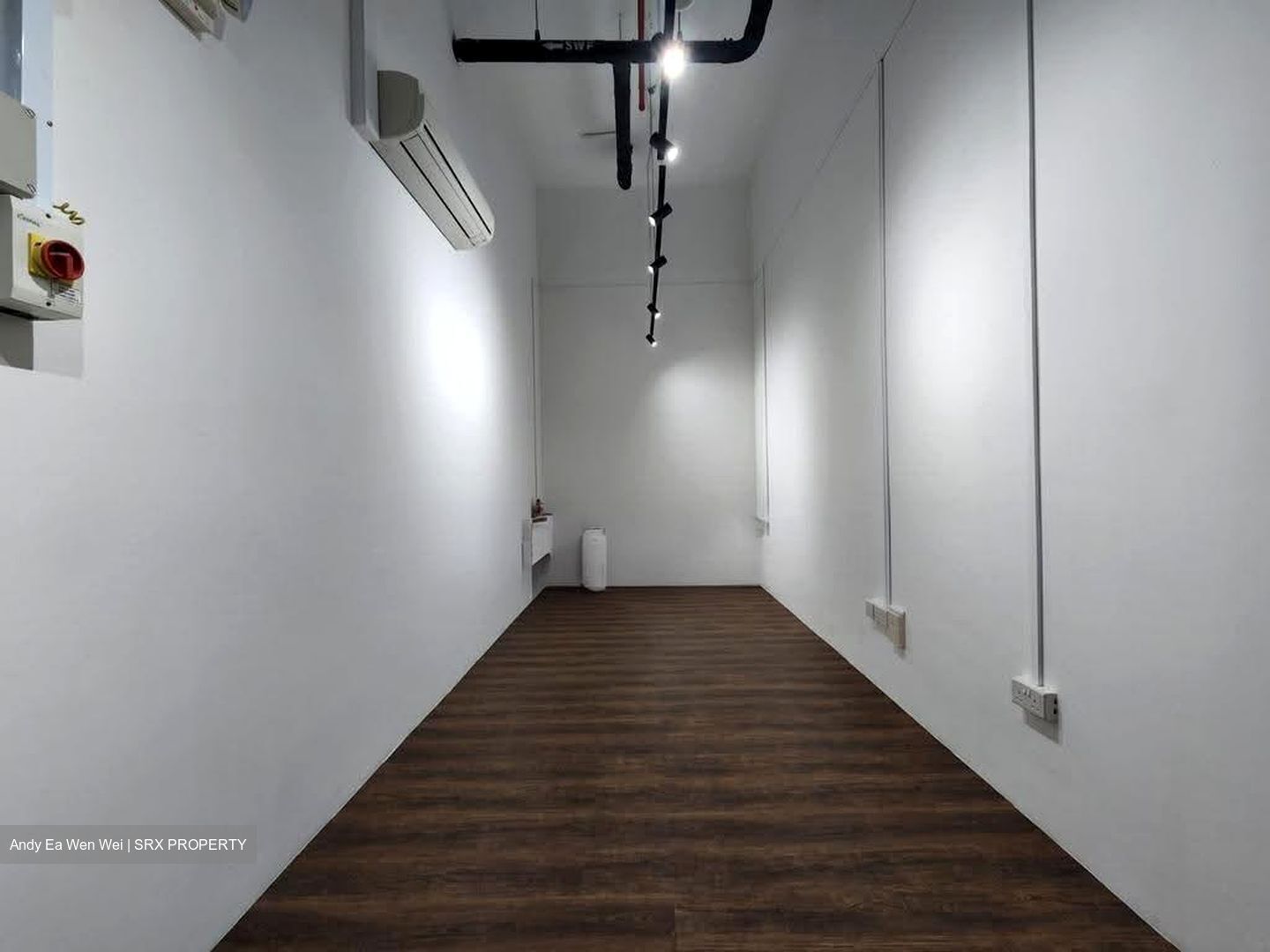 The Promenade@Pelikat (D19), Shop House #631925951